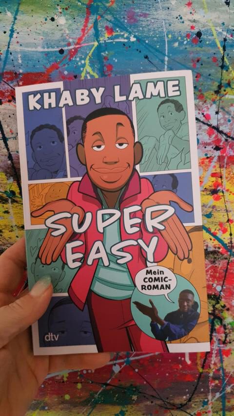 [Rezension] Comicroman –  Khaby Lame *** Supereasy *** kurzweilig, unterhaltsam, etwas dünn…